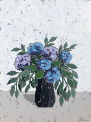 “Hydrangeas in Black Vase